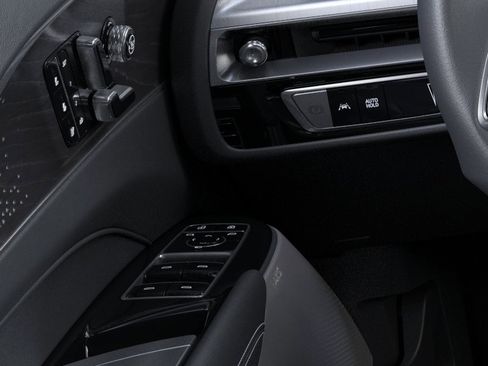 New 2026 Cadillac Lyriq V w/ Exterior Carbon Fiber Package AWD/4WD image 22