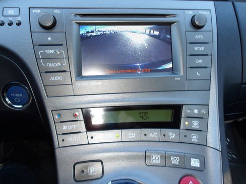 Used 2015 Toyota Prius Persona Series image 20