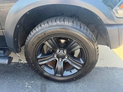 Used 2021 RAM 1500 Warlock w/ Electronics Group AWD/4WD image 4