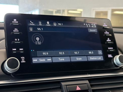 Used 2022 Honda Accord Sport Special Edition image 18