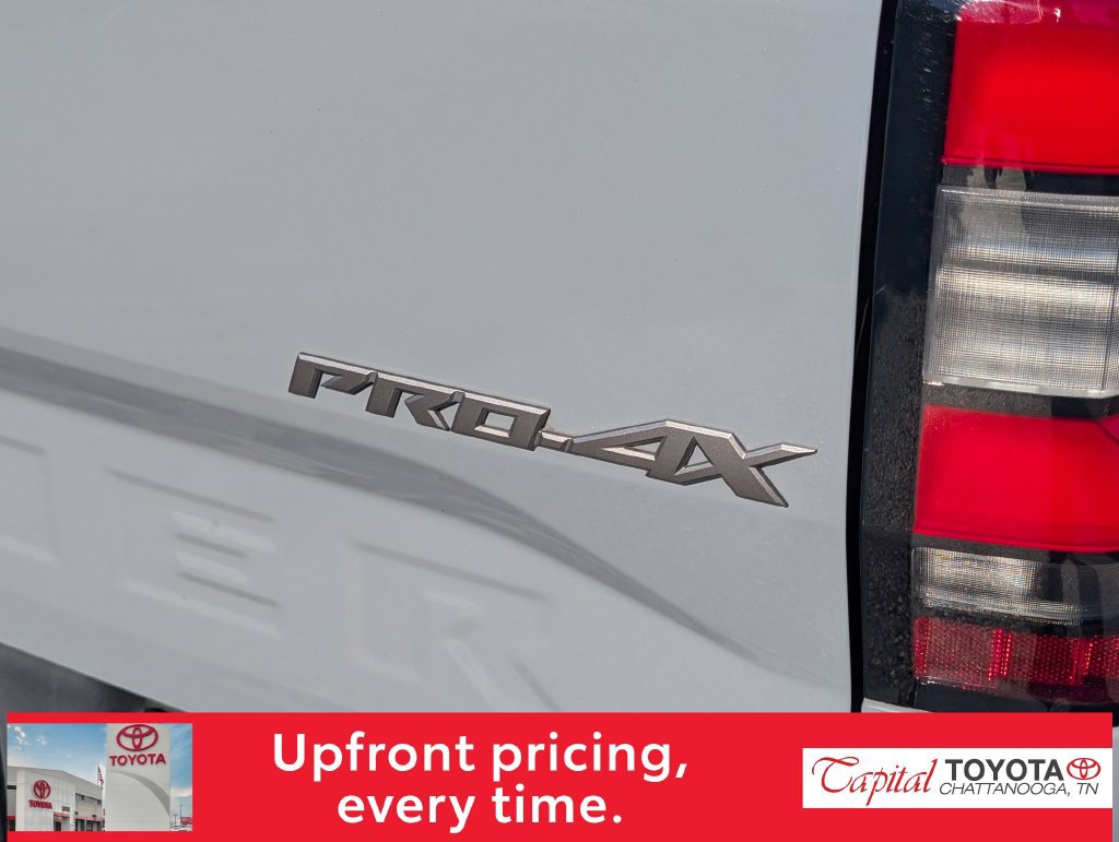 Used 2023 Nissan Frontier PRO-4X w/ Pro-4X Premium Package AWD/4WD image 8