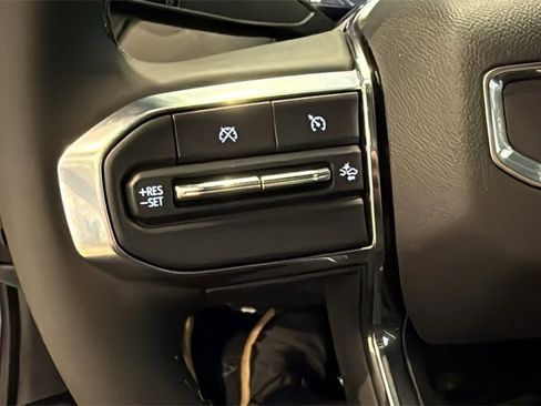 New 2025 GMC Canyon Elevation w/ Convenience Package image 29