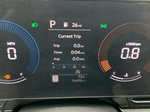 Used 2024 Hyundai Kona SE AWD/4WD image 31
