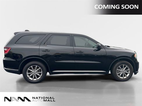 Used 2017 Dodge Durango SXT w/ 3rd Row Seating Group image 6