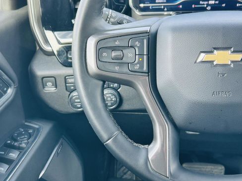 Used 2025 Chevrolet Silverado 2500 High Country w/ Technology Package image 23