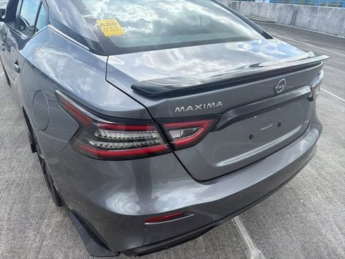 Used 2023 Nissan Maxima SR w/ Sport Mat Group image 10