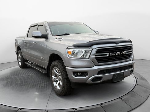 Used 2019 RAM 1500 Big Horn AWD/4WD image 4