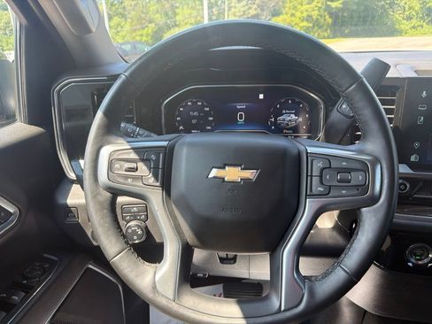 Certified 2023 Chevrolet Silverado 1500 LT AWD/4WD image 22