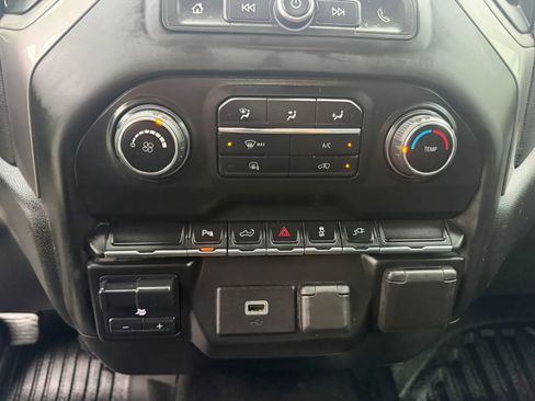 Used 2020 Chevrolet Silverado 1500 W/T w/ WT Fleet Convenience Package AWD/4WD image 15