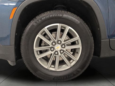 Certified 2023 Chevrolet Traverse LT AWD/4WD image 4