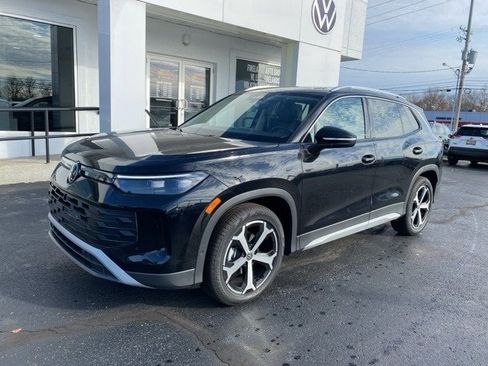 New 2026 Volkswagen Tiguan SE image 6