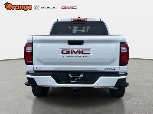 New 2026 GMC Canyon AT4 w/ Technology Plus Package AWD/4WD image 4