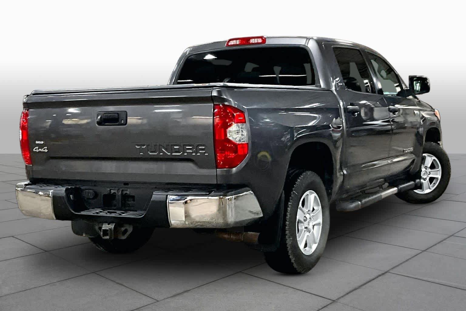 Used 2016 Toyota Tundra SR5 w/ SR5 Upgrade Package AWD/4WD image 13