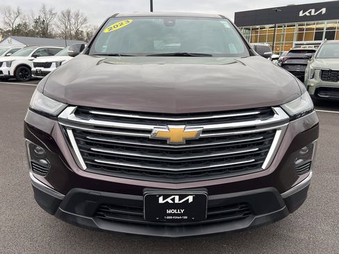 Used 2023 Chevrolet Traverse LT image 14
