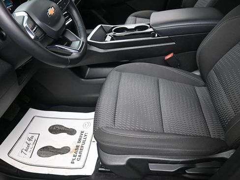 Used 2025 Chevrolet Equinox LT image 15