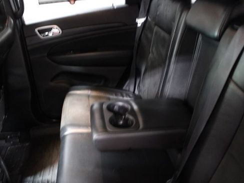 Used 2019 Jeep Grand Cherokee Altitude AWD/4WD image 50