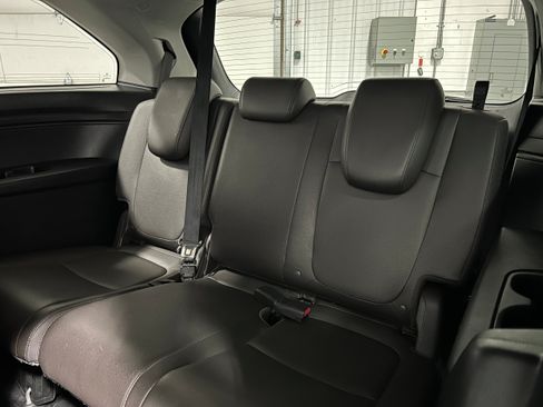 Used 2019 Honda Odyssey EX-L image 31