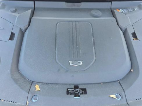 Used 2024 Cadillac Lyriq Sport AWD/4WD image 55