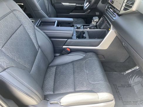 Used 2024 Toyota Tundra Limited AWD/4WD image 16