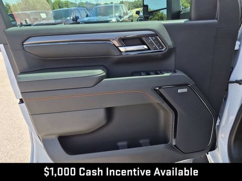 New 2026 GMC Sierra 2500 AT4 w/ AT4 Premium Plus Package AWD/4WD image 19