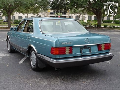 Used 1991 Mercedes-Benz 300 SE image 27
