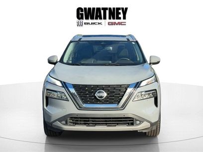 Used 2021 Nissan Rogue SL w/ Premium Package
