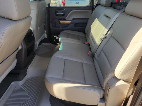 Used 2016 Chevrolet Silverado 1500 LTZ w/ Texas Edition image 18