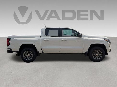 Used 2024 Chevrolet Colorado LT w/ LT Convenience Package II RWD image 22