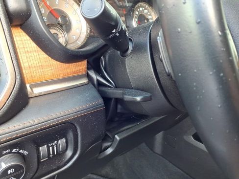 Used 2022 RAM 1500 Limited AWD/4WD image 29