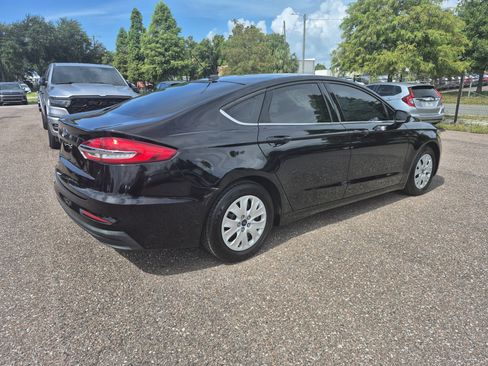 Used 2019 Ford Fusion S FWD image 8