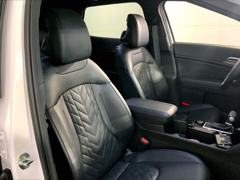 Certified 2024 Kia Sportage X-Line w/ X-Line Premium Package AWD/4WD image 7