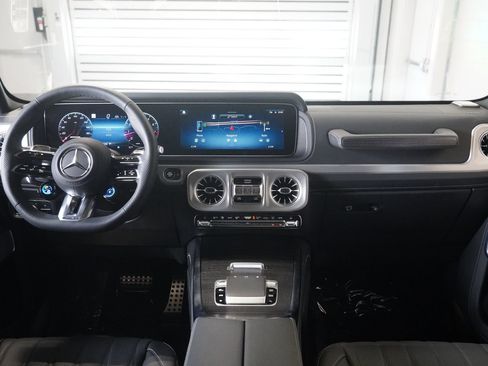 Certified 2026 Mercedes-Benz G 63 AMG 4MATIC image 13