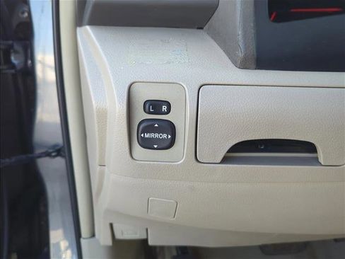 Used 2007 Toyota Camry LE image 12