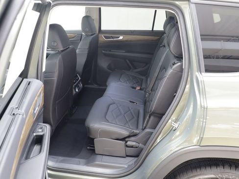 New 2026 Volkswagen Atlas SE image 15