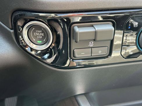 New 2026 Chevrolet Silverado 2500 High Country w/ High Country Premium Package AWD/4WD image 25