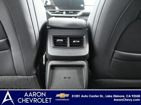 New 2025 Chevrolet Equinox EV RS image 20