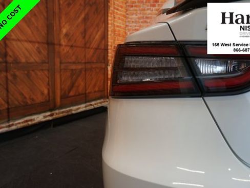 Certified 2023 Nissan Maxima Platinum w/ Sport Mat Group image 83