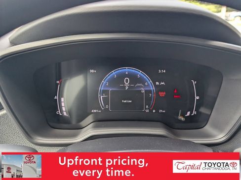 Used 2026 Toyota Corolla LE FWD image 17
