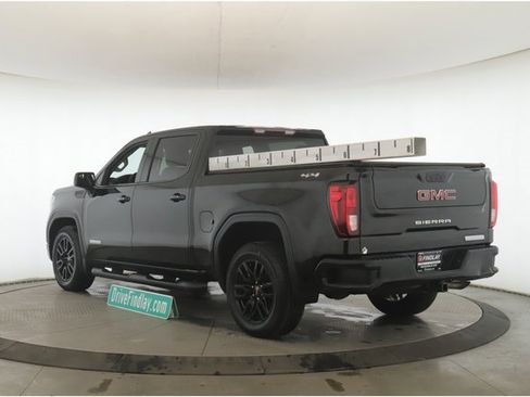 Used 2022 GMC Sierra 1500 Elevation image 8