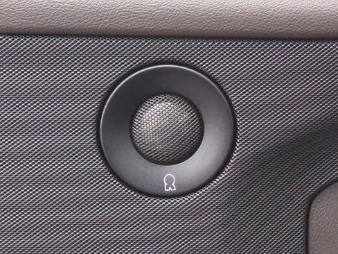 Used 2022 Lincoln Corsair Reserve w/ Equipment Group 201A image 31