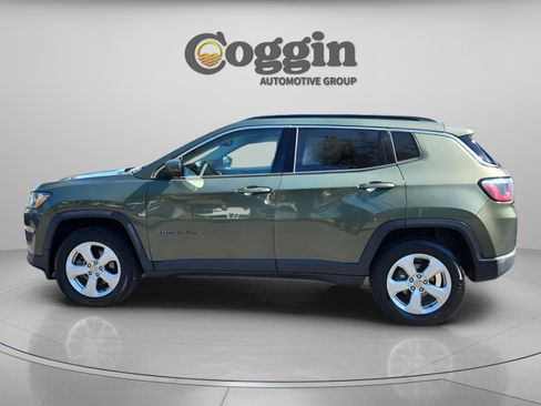 Used 2019 Jeep Compass Latitude w/ Popular Equipment Group image 3