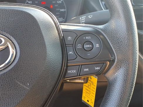 Used 2023 Toyota Corolla LE image 13