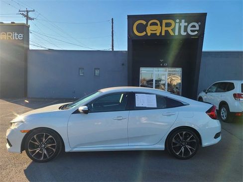 Used 2019 Honda Civic Sport image 10