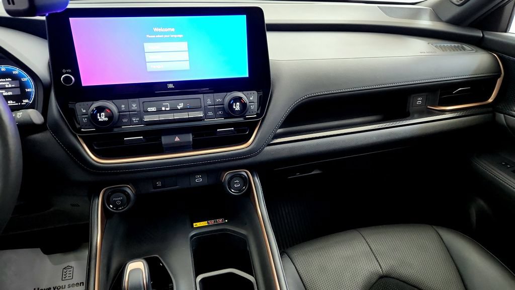 Certified 2025 Toyota Grand Highlander AWD Hybrid image 37