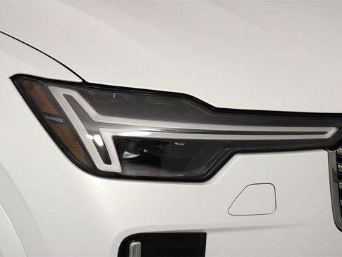 New 2026 Volvo XC90 B6 Plus w/ Protection Package image 14