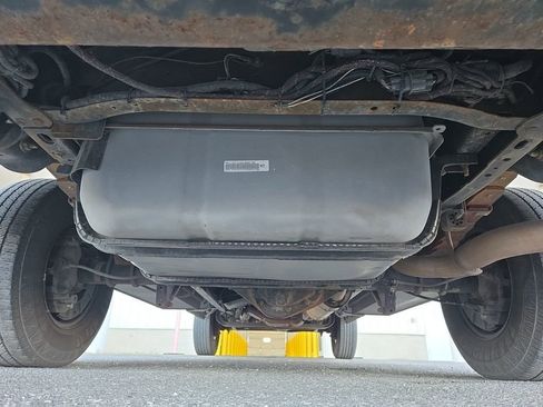 Used 2019 Ford E-350 and Econoline 350 Super Duty w/ Power Windows & Locks Group image 21