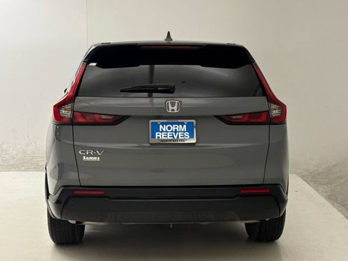 Used 2025 Honda CR-V LX image 8