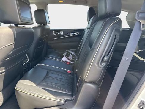 Used 2017 INFINITI QX60 FWD w/ Deluxe Technology Package image 12
