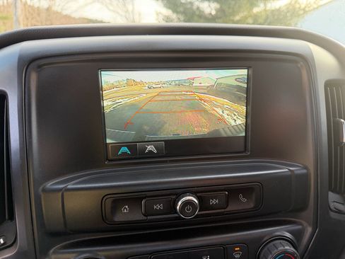 Used 2019 Chevrolet Silverado 2500 W/T w/ Snow Plow Prep Package image 31