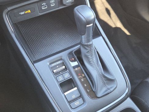 Used 2025 Honda CR-V EX image 29